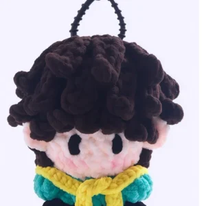 Celebrity merchandise gifts, handmade crocheted dolls, concert support material packages, keychains